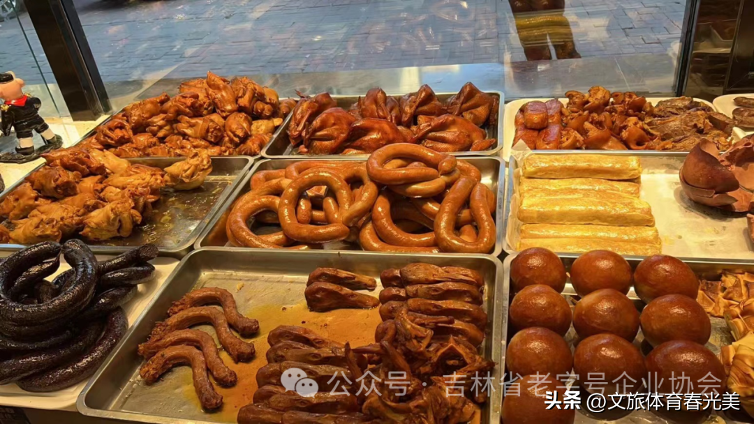 榆树钱怎么吃西餐_榆树钱的吃法大全_怎样吃榆树钱